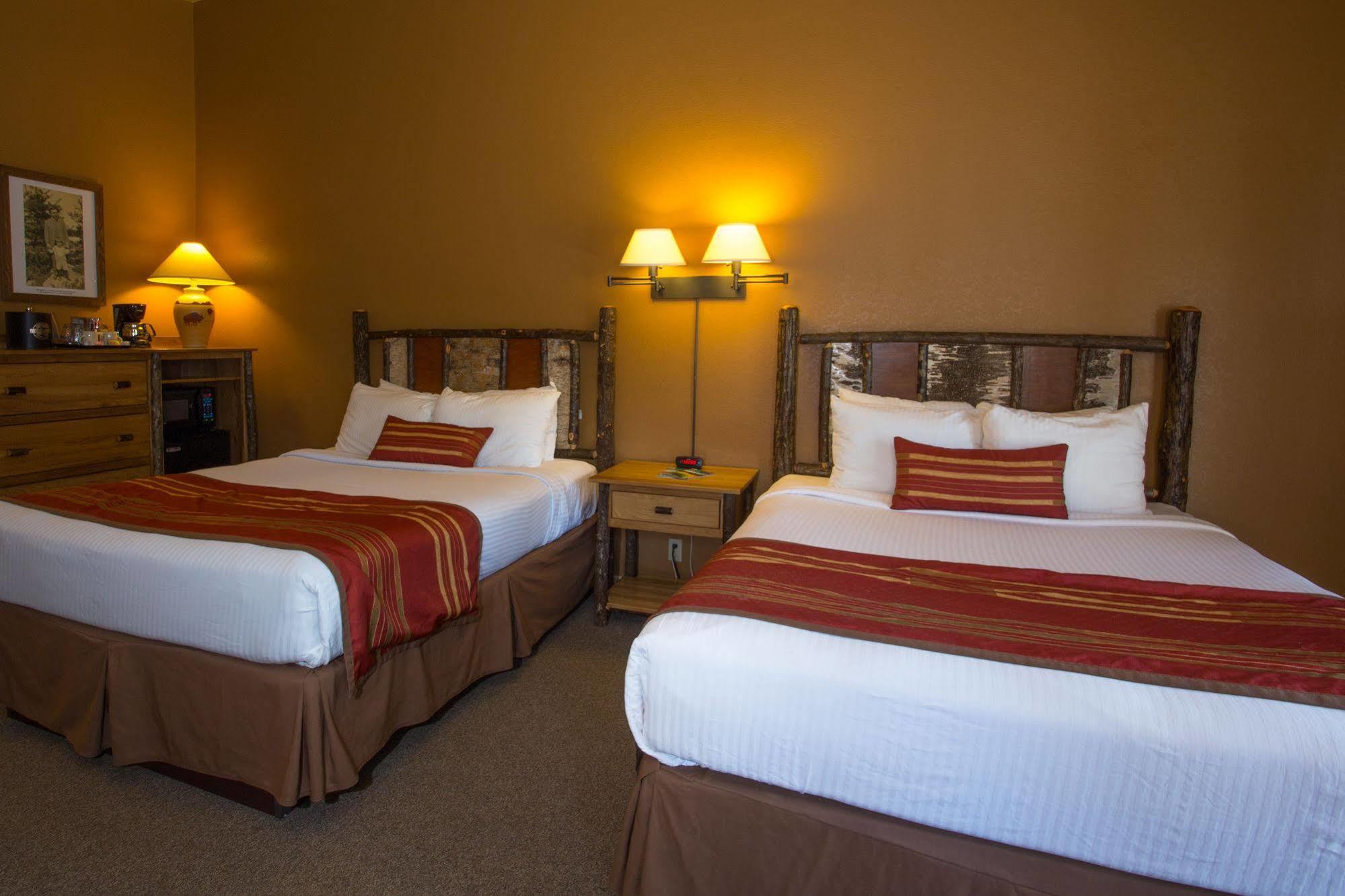 Headwaters Lodge & Cabins At Flagg Ranch Моран Екстериор снимка